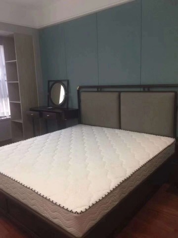 次卧